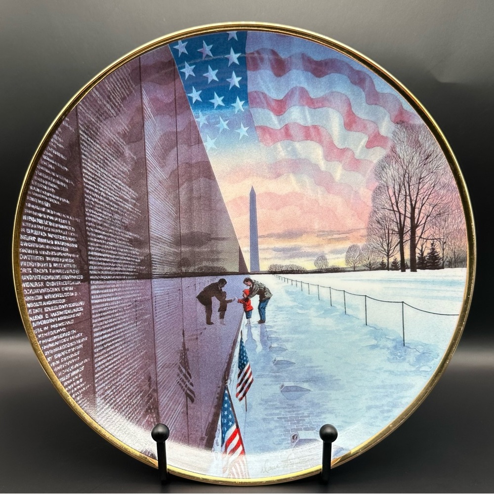 REMEMBER THEM ALWAYS Plate Dave Troutman Friends of the Vietnam Veterans Memoria